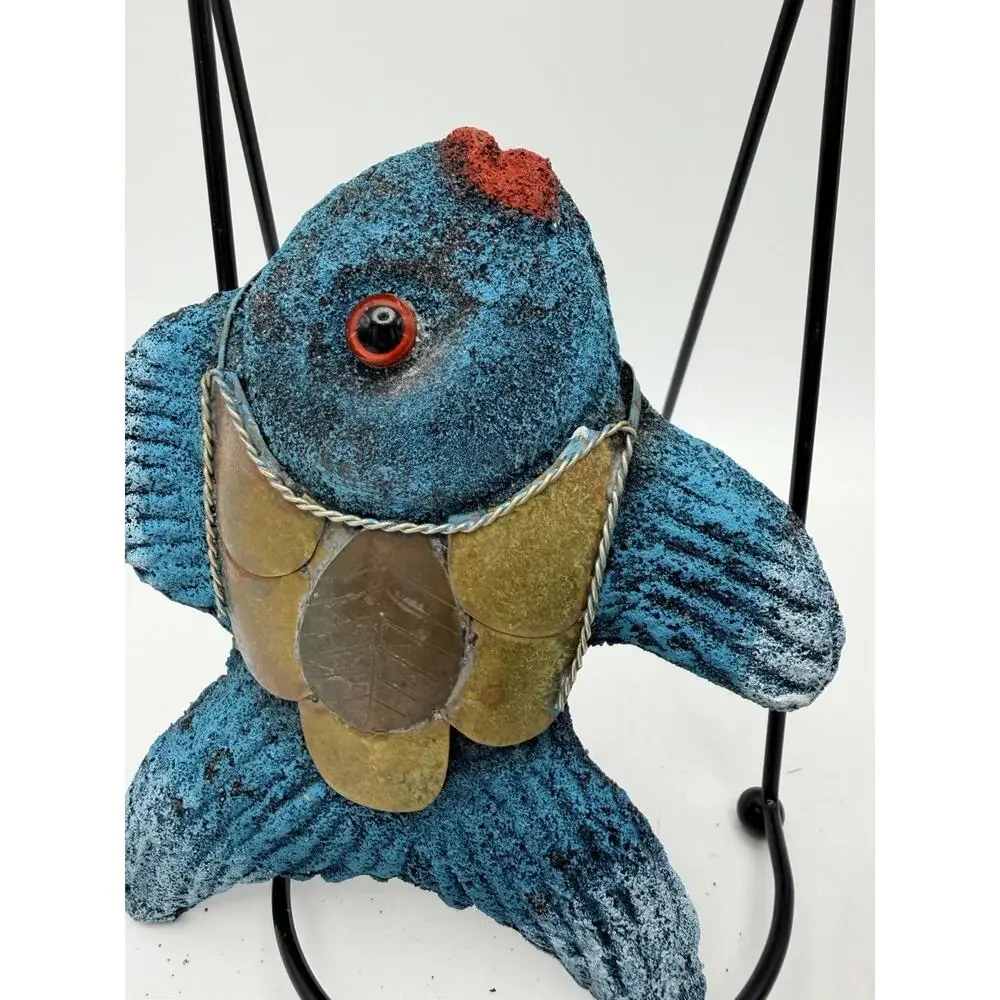 tonala mexican pottery Fish. Made Of Lava Stone. 1970 - 1990.